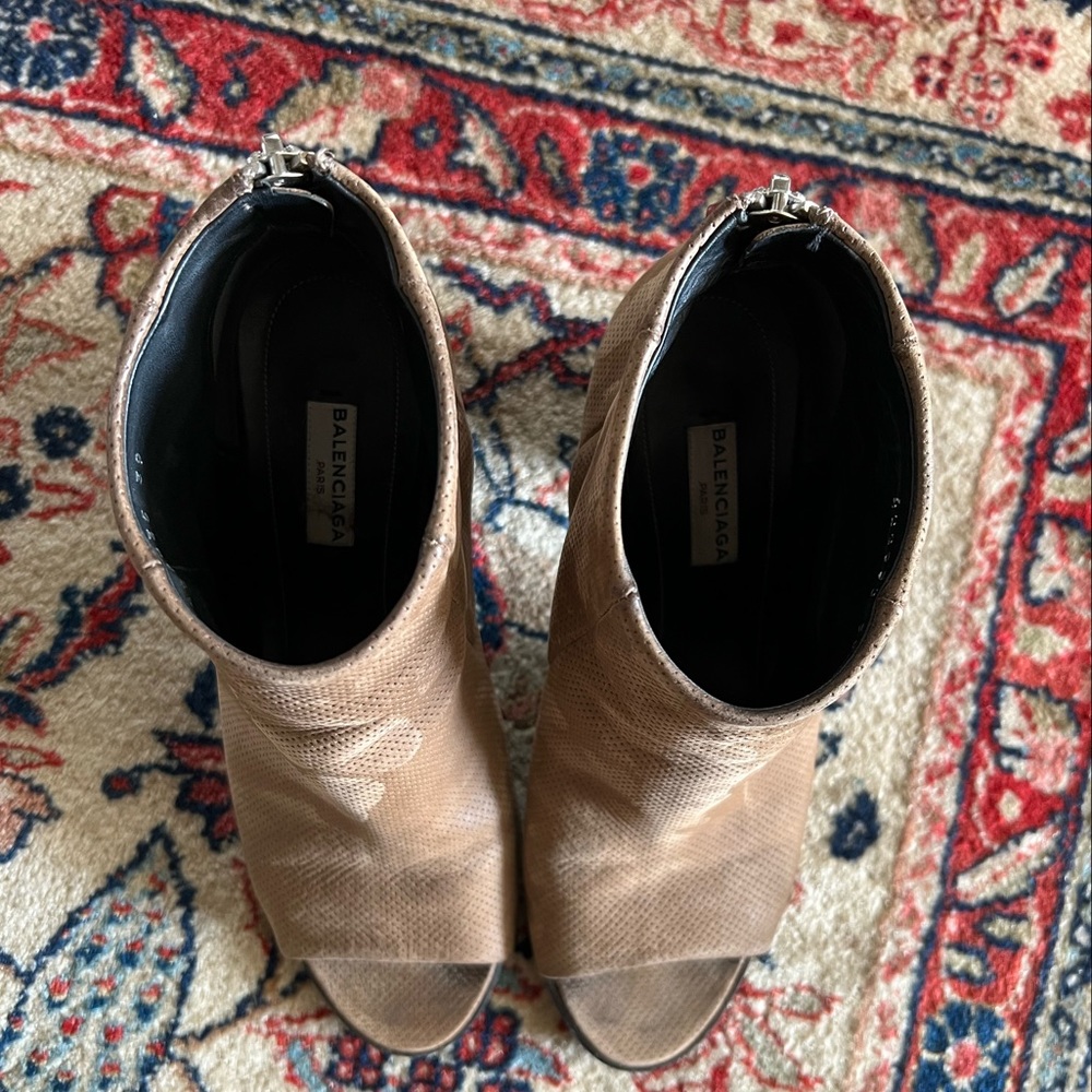 BALENCIAGA Perforated Suede Peep-Toe Booties - Size IT 39 | US 9 - Picture 2 of 12